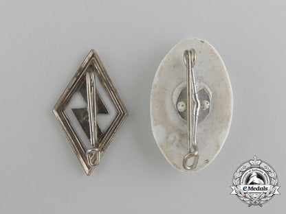 a_lot_of_two_german_hj/_dj_badges_c_9931