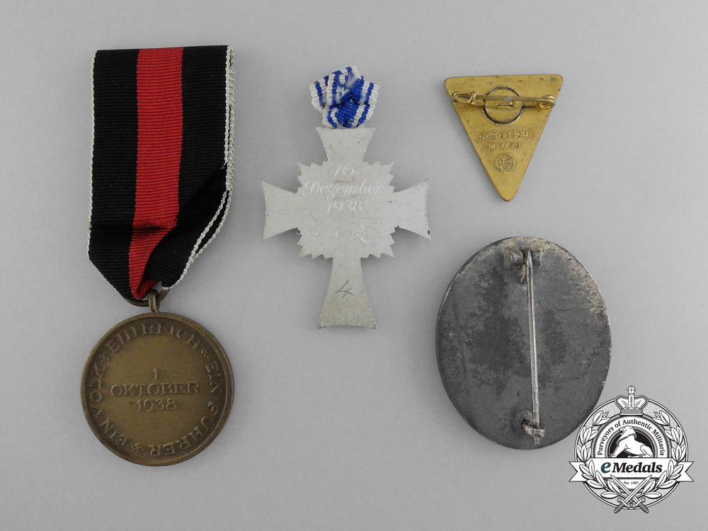 a_lot_of_four_german_third_reich-_era_medals,_awards,_and_decoration_c_9936