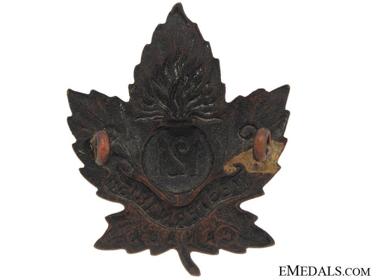 121_st_battalion(_western_irish)_cap_badge,_cef_cb744a