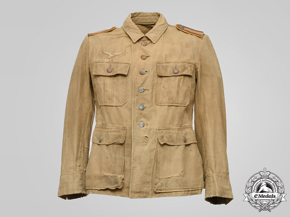 germany,_luftwaffe._a_flight_personnel_unteroffizier’s_tropical_service_tunic_cbb_0022_c20_02009_1