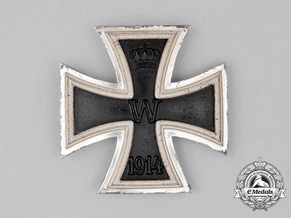 an_iron_cross1914_first_class;_second_war_manufacture_screw-_back_version_cc_0060