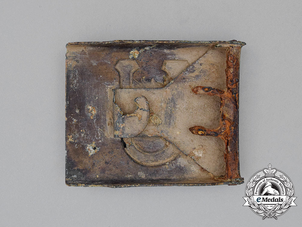 a_croatian_ustasha_belt_buckle;_ground_found_cc_0107