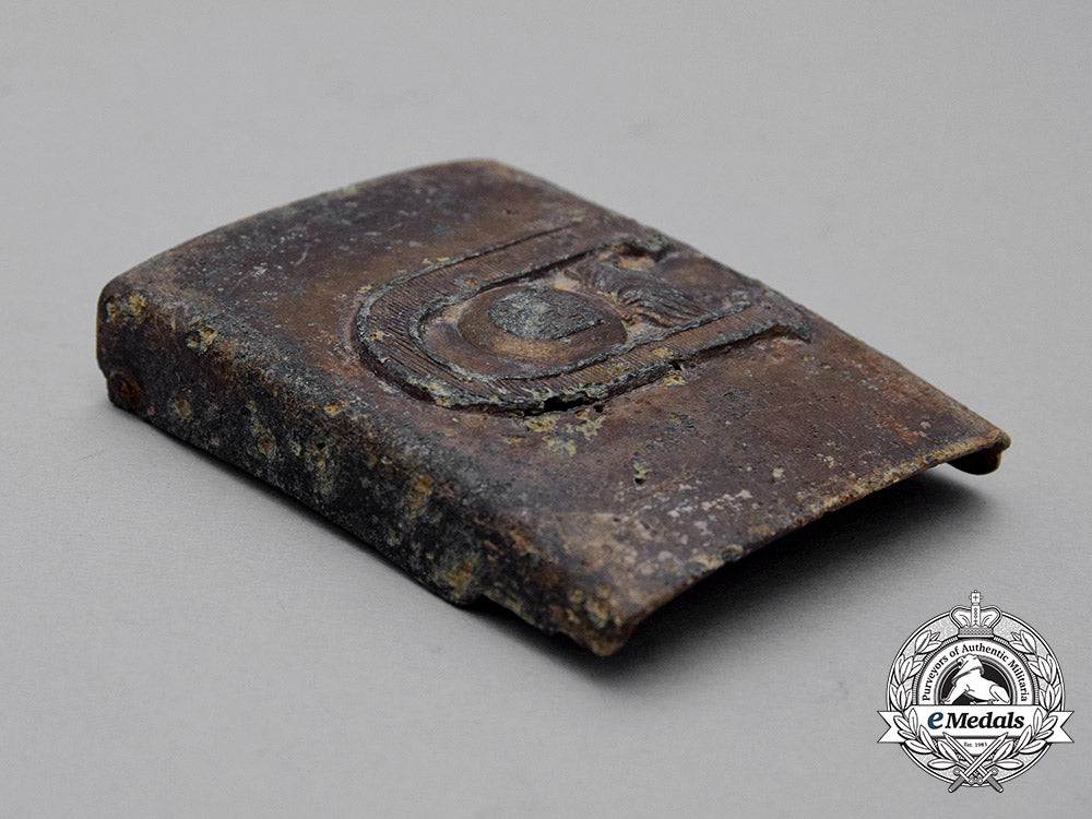 a_croatian_ustasha_belt_buckle;_ground_found_cc_0108