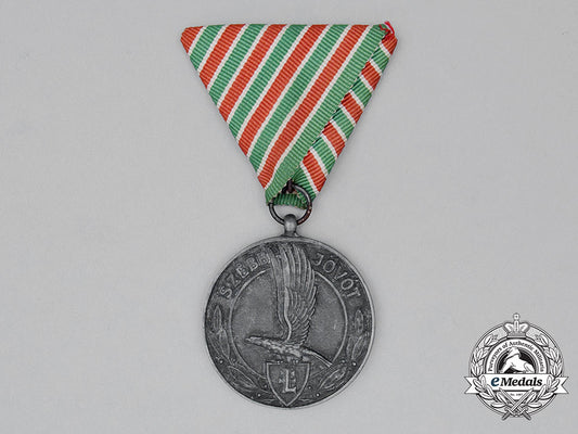 a_hungarian_levente_outstanding_service_medal_cc_0120