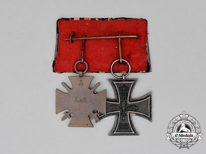 a_first_war_german_iron_cross_medal_bar_grouping_cc_0135
