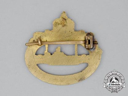 a_first_war_german_imperial_submarine_badge_cc_0144