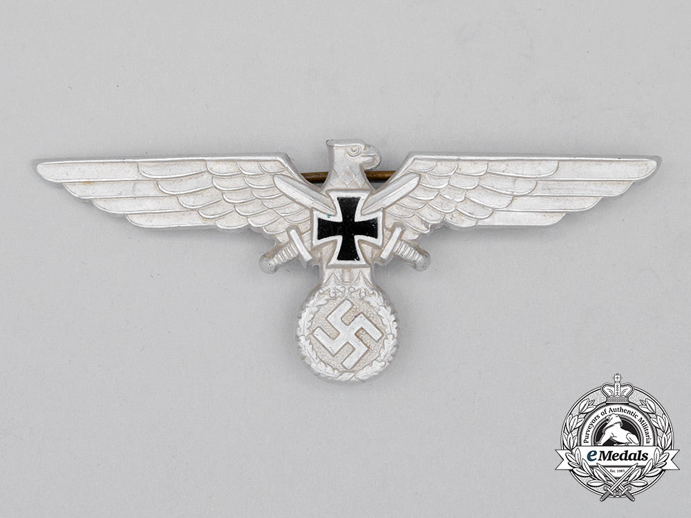 a_third_reich_period_germans_veteran’s_association_breast_eagle_insignia_cc_0170