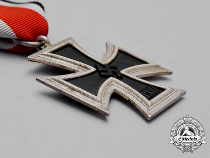 a_mint_and_unissued_iron_cross1939_second_class_cc_0193