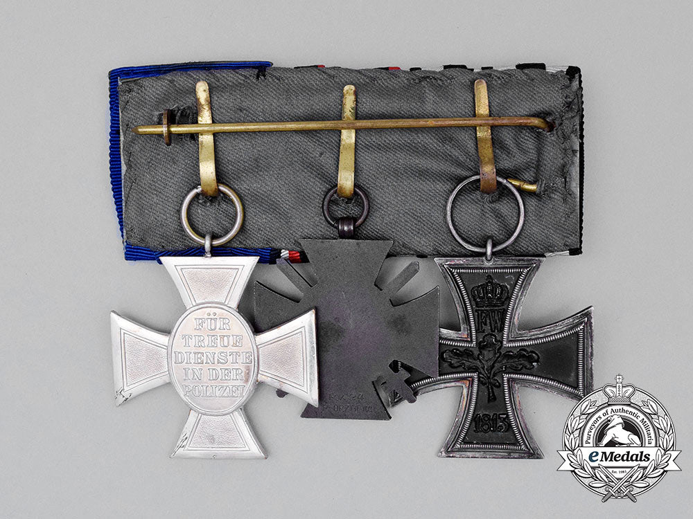 a_first_and_second_war_german_police_long_service_medal_bar_grouping_cc_0335