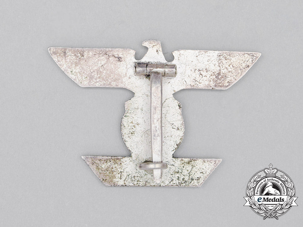 a_fine_clasp_to_the_iron_cross1939_first_class;_second_type;_unmarked_b._h._mayer_cc_0471