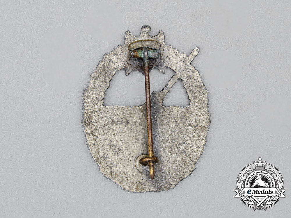 germany,_kriegsmarine._a_coastal_artillery_war_badge_cc_0476