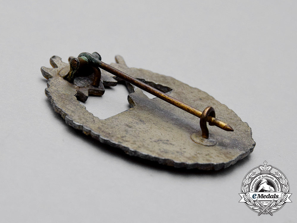 germany,_kriegsmarine._a_coastal_artillery_war_badge_cc_0477