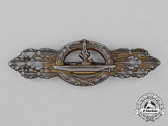 Germany, Kriegsmarine. A Submarine Front Clasp, Gold Grade, By Schwerin