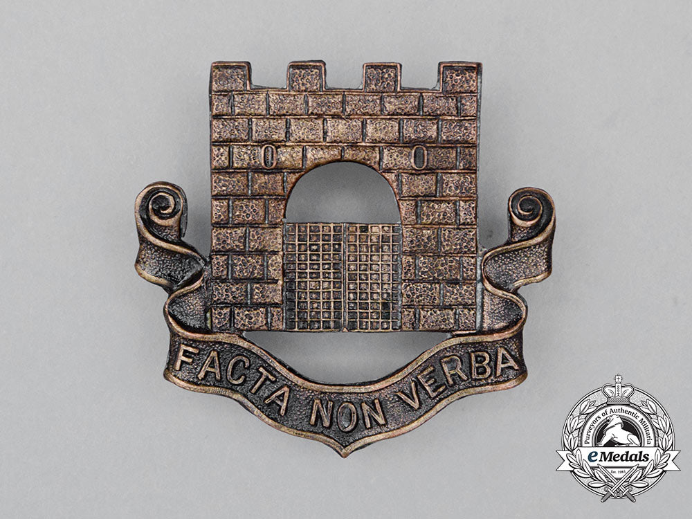 a_fort_garry_horse_cap_badge_cc_0608