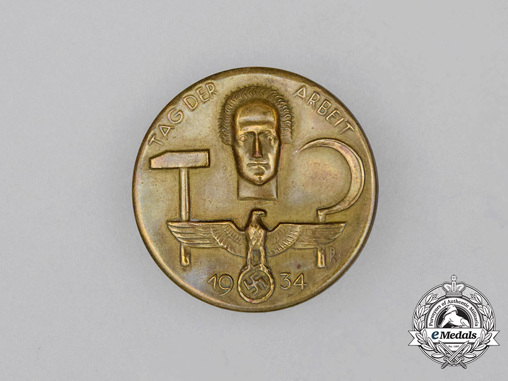 a1934_german_day_of_labour_badge_cc_0767