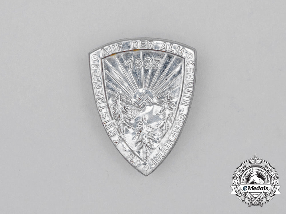 a1935_kemnath-_erbendorf_national_socialist_district_council_meeting_in_the_mountains_badge_cc_0793