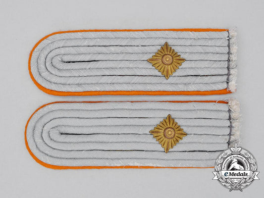a_set_of_german_gendarmerie_oberleutnant_shoulder_boards_cc_0991