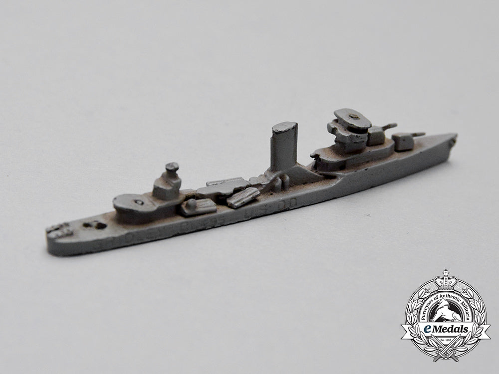 a_set_of_early_second_war_comet_u.s._navy_ship_identification_models_cc_1029