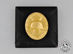 A Mint Second War German Gold Grade Wound Badge In Its Original Case Of Issue
