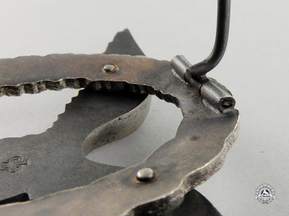 germany._a_mint&_early_quality_luftwaffe_pilot’s_badge_by_gebrüder_schneider_of_vienna_cc_1239_1