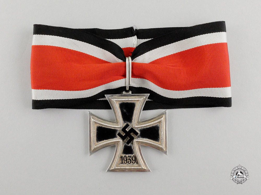 a_knight’s_cross_of_the_iron_cross1939_by_steinhauer&_lück;_type-_a_micro“800”_version_cc_1312