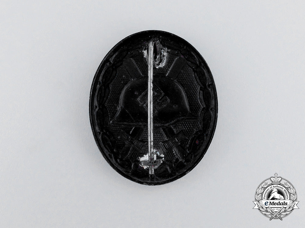a_second_war_german_black_grade_wound_badge_with_miniature_stickpin_cc_1405
