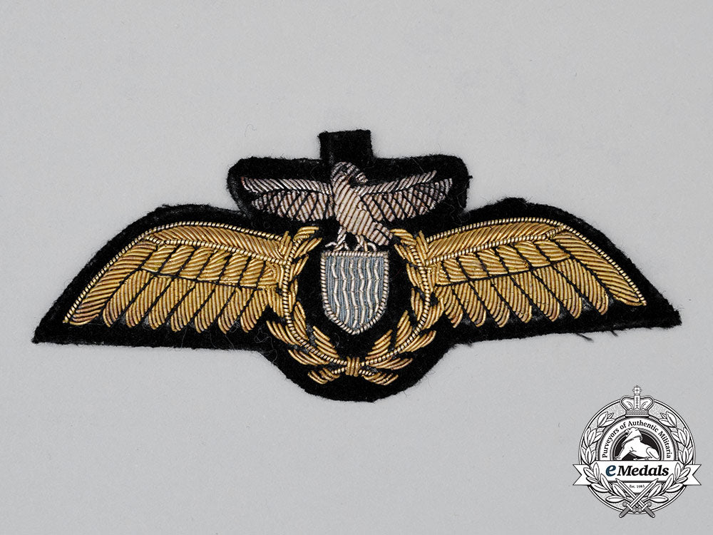 a_zambian_air_force(_zaf)_pilot's_wing_cc_1540