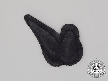 a_pakistan_air_force(_pak)_signaller's_wing_cc_1547