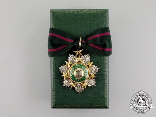 jordan,_kingdom._an_order_of_the_star,_iii_class_commander,_by_garrard&_co._cc_1704_1_1