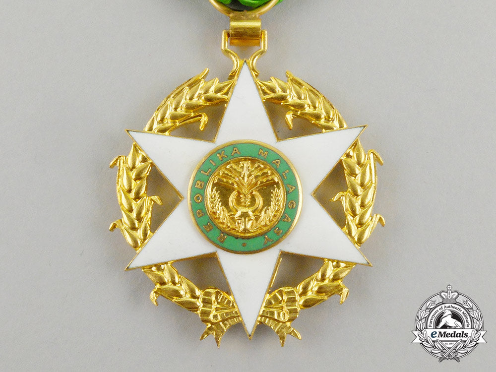 a_malagasy_republic_order_of_agricultural_merit,_knight_cc_1771