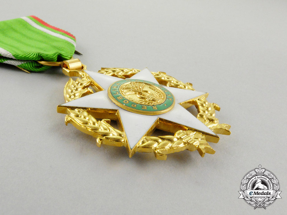 a_malagasy_republic_order_of_agricultural_merit,_knight_cc_1774