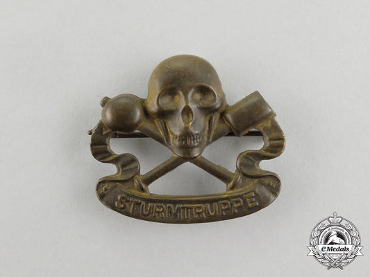 a_first_war_imperial_german_storm_trooper(_sturmtruppe)_badge_cc_1800