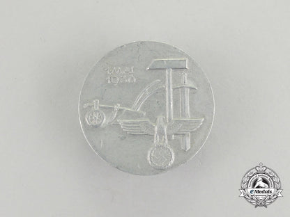 a1936_national_day_of_labour_badge_by_richard_fuhrmann_cc_2056