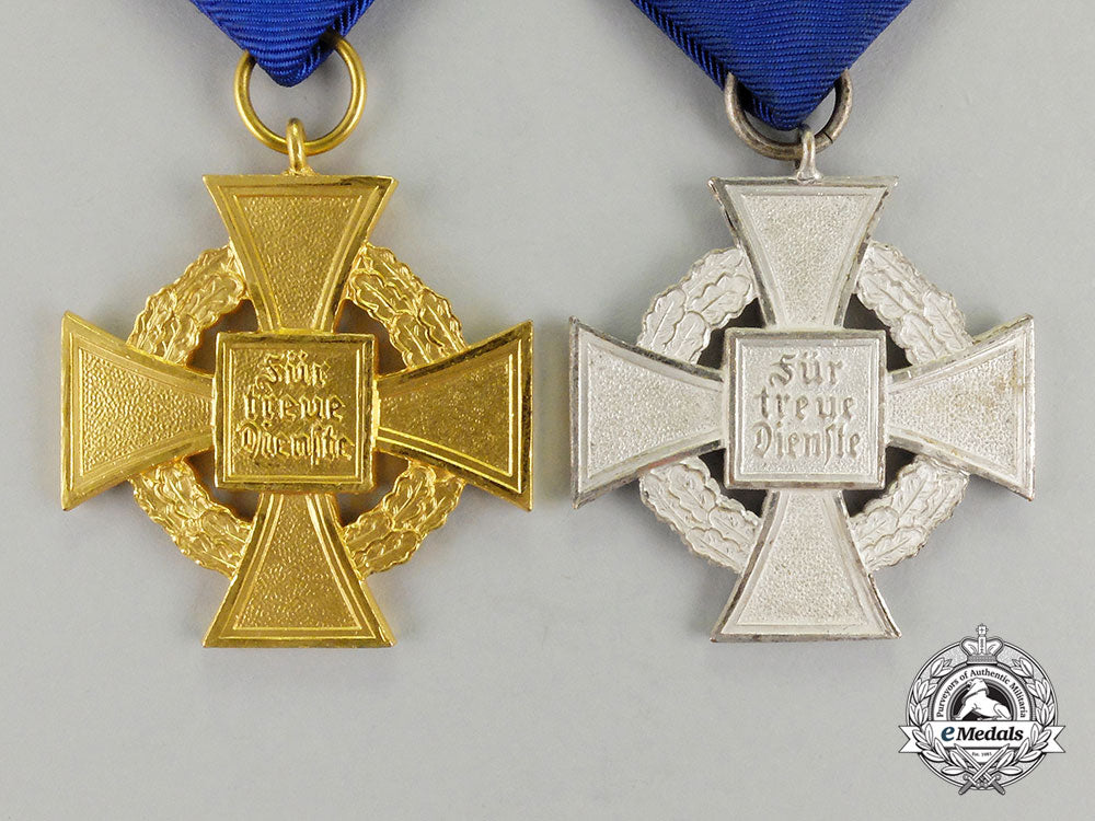 two_german_faithful_service_crosses_for25_and40_years_cc_2117