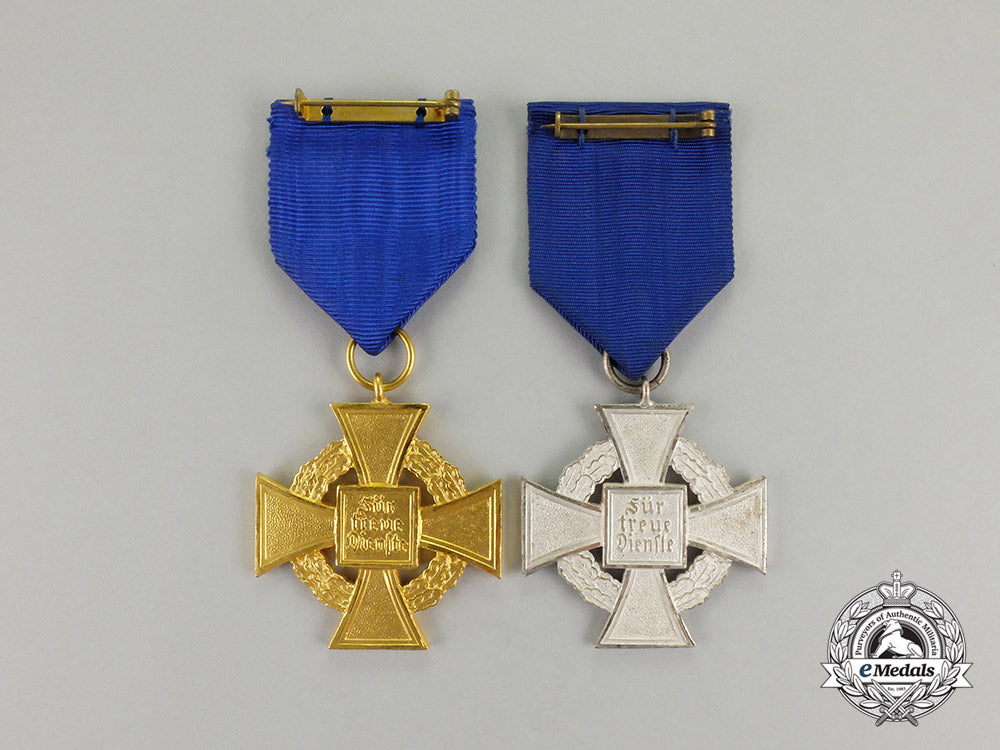 two_german_faithful_service_crosses_for25_and40_years_cc_2118