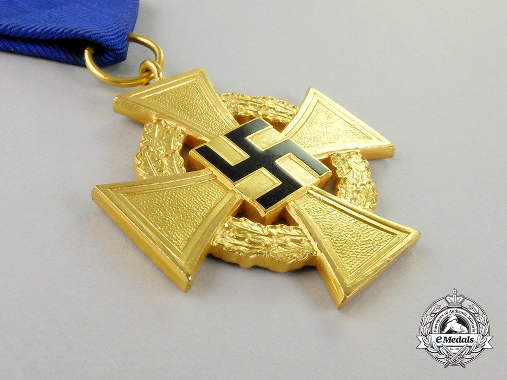 two_german_faithful_service_crosses_for25_and40_years_cc_2119