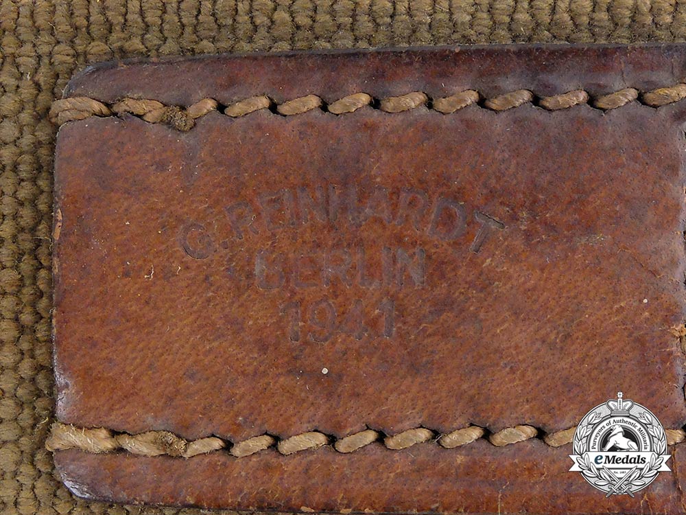 germany,_heer._a1941_army_officer's_tropical_belt_with_buckle,_by_g._reinhardt,_berlin_cc_2136