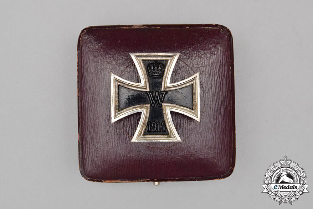 a_fine_prinzen_size_iron_cross1914_first_class_in_its_case_of_issue_cc_2206