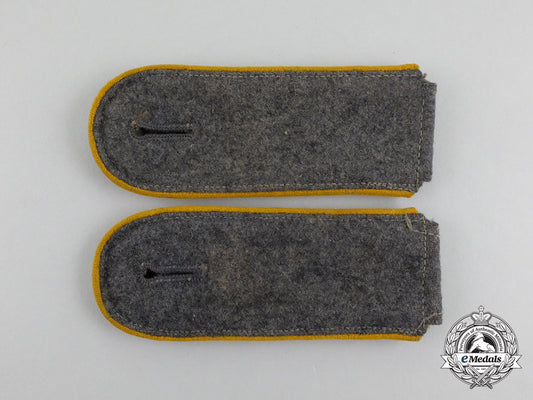 a_pair_of_luftwaffe_flight_enlisted_man’s_shoulder_boards_cc_2244