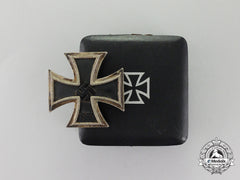 Germany. An Iron Cross 1939 First Class In Its Case Of Issue
