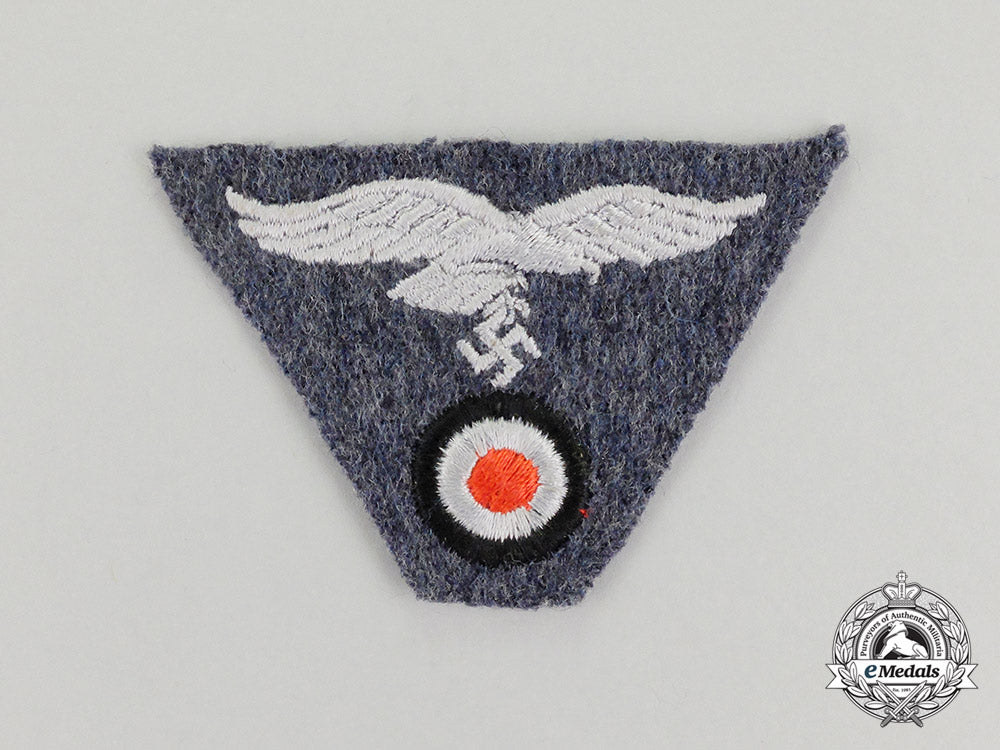 a_mint_and_unissued_luftwaffe_em/_nco’s_m43_trapezoid_cap_insignia_cc_2289