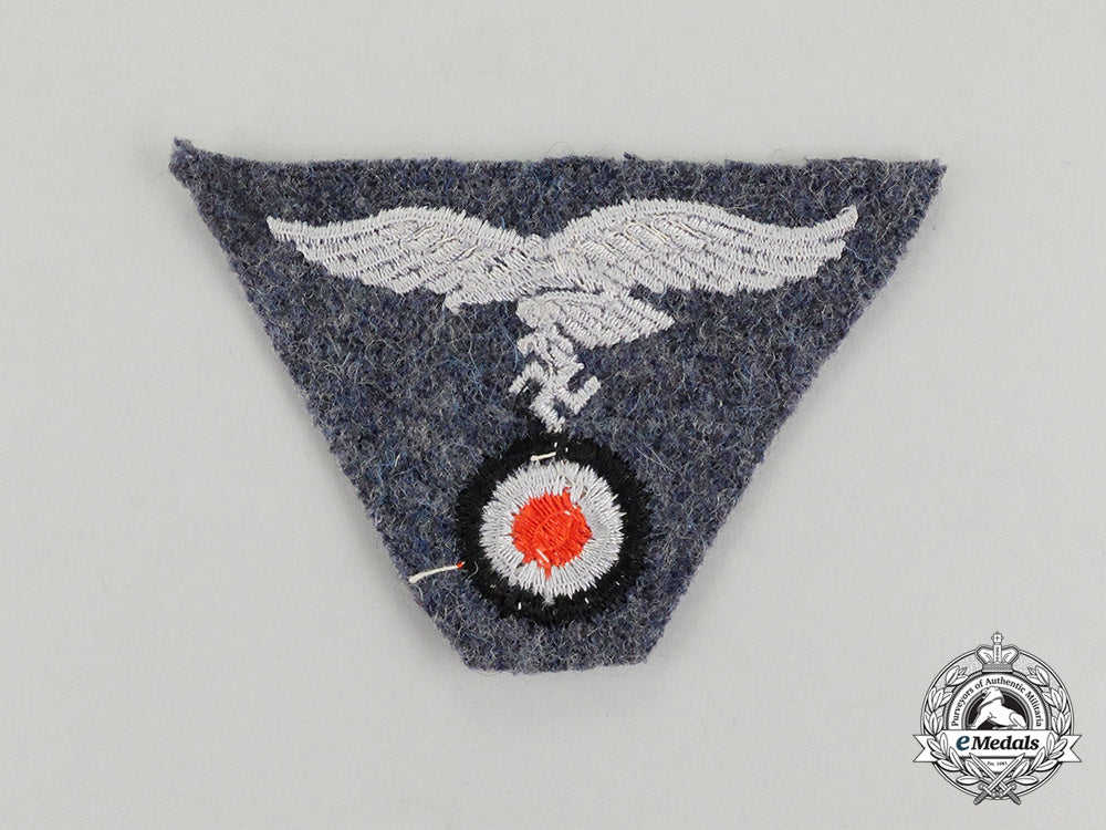 a_mint_and_unissued_luftwaffe_em/_nco’s_m43_trapezoid_cap_insignia_cc_2290