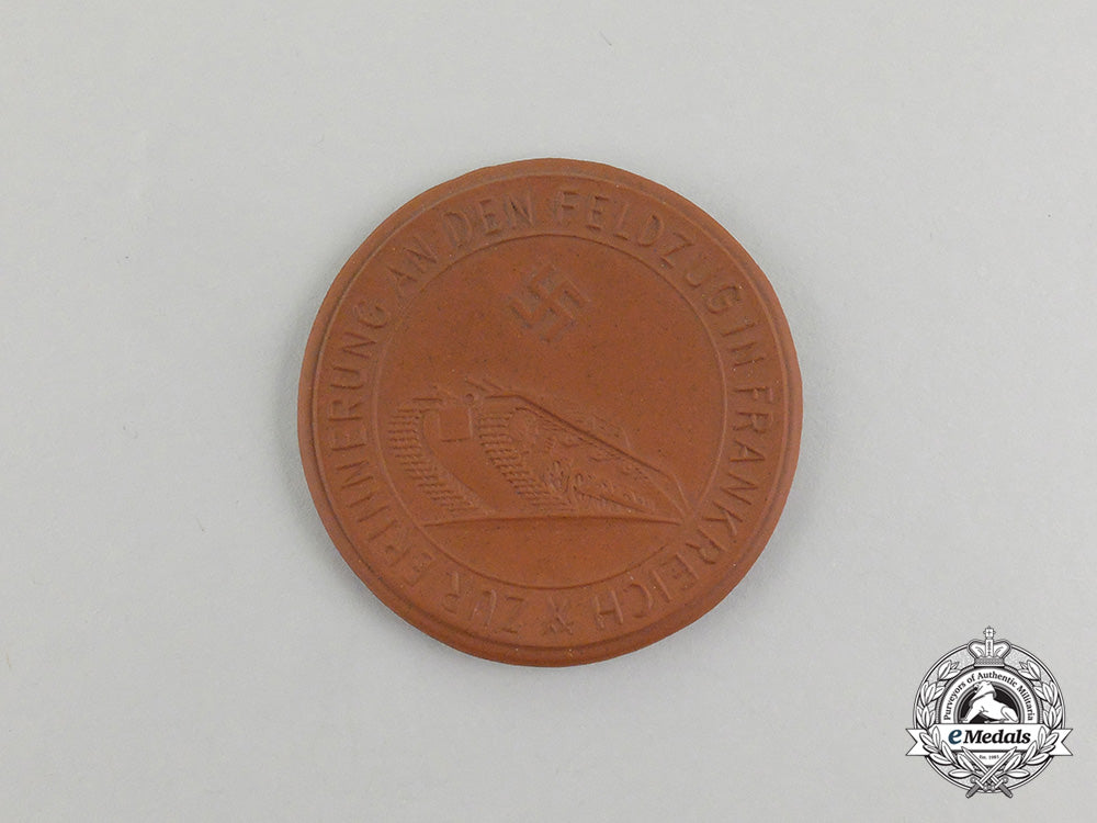 germany._a_rare“_in_remembrance_of_the_campaign_in_france”_table_medal,_c.1940_cc_2325