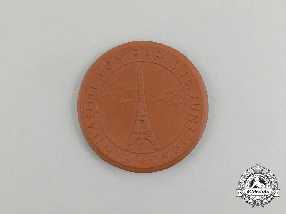 germany._a_rare“_in_remembrance_of_the_campaign_in_france”_table_medal,_c.1940_cc_2326