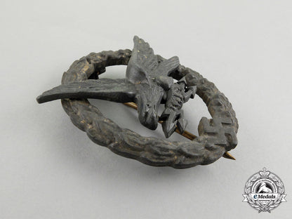 a_late_war_luftwaffe_radio_operator&_air_gunner_badge_by_c._e._juncker_cc_2362