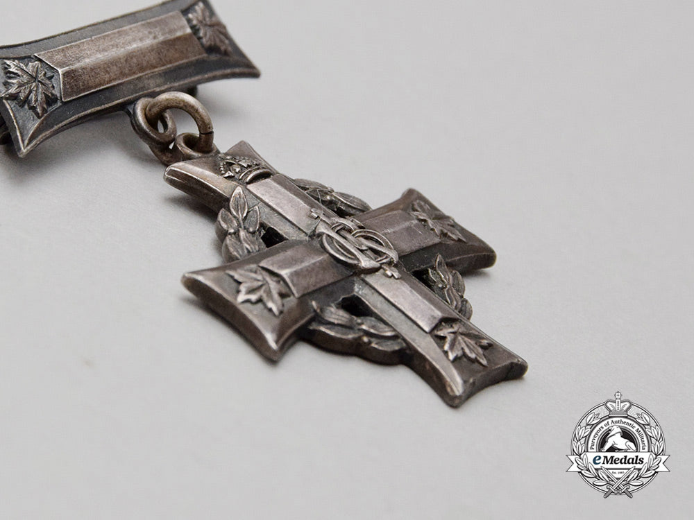 a_first_war_memorial_cross_to_private_eva;_canadian_army_dental_corps_cc_2484