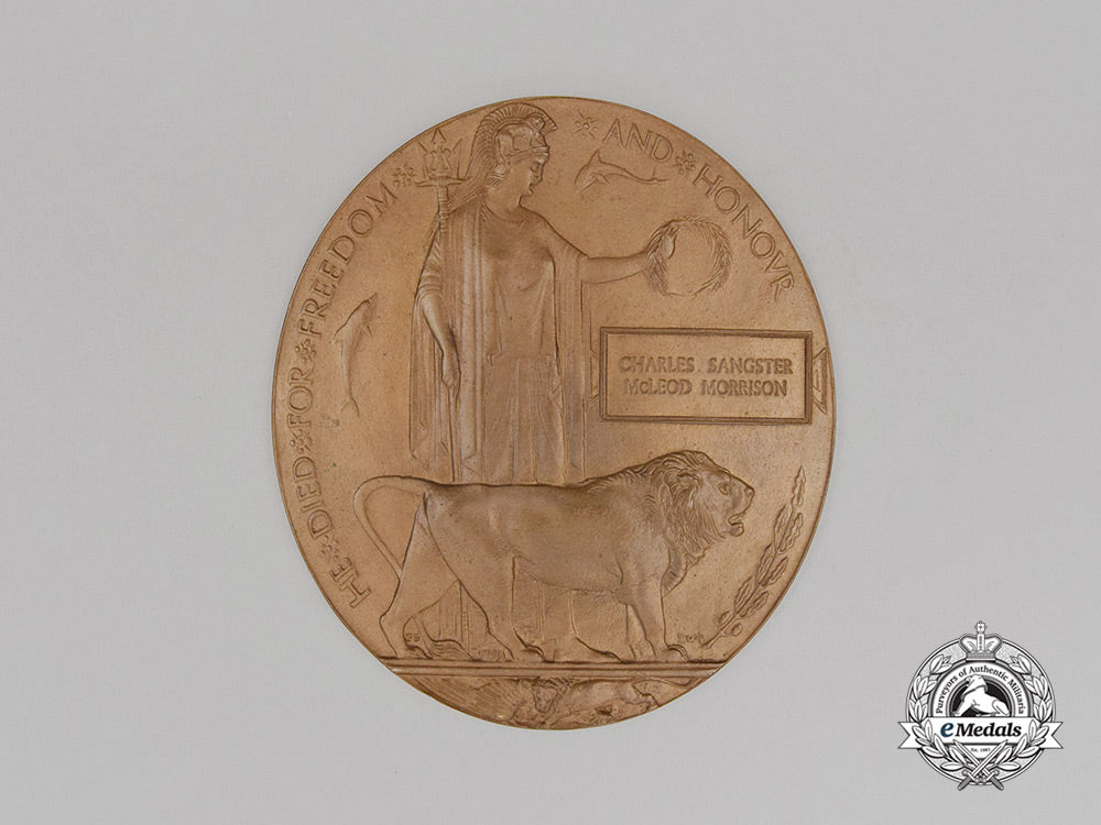canada,_cef._a_vimy_memorial_family_group_to_the_morrison_brothers_cc_2510_1