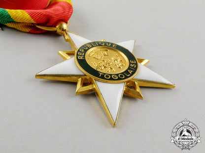 an_order_of_mono;_second_class_grand_officer's_set_cc_2534