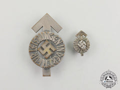 A Pair Of Silver Grade Hj Proficiency Badges; Maker Marked