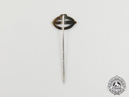 a_rare_first_war_german_imperial_miniature_zeppelin_badge_cc_2690